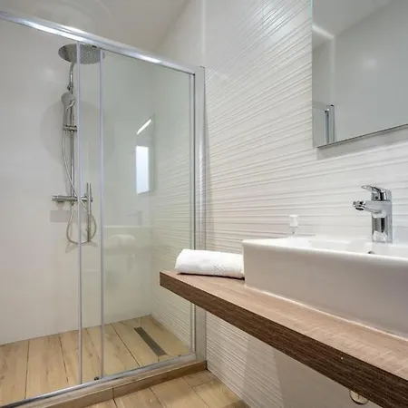 Bright And Modern 2 Bedroom Penthouse Is-Swieqi Exterior photo